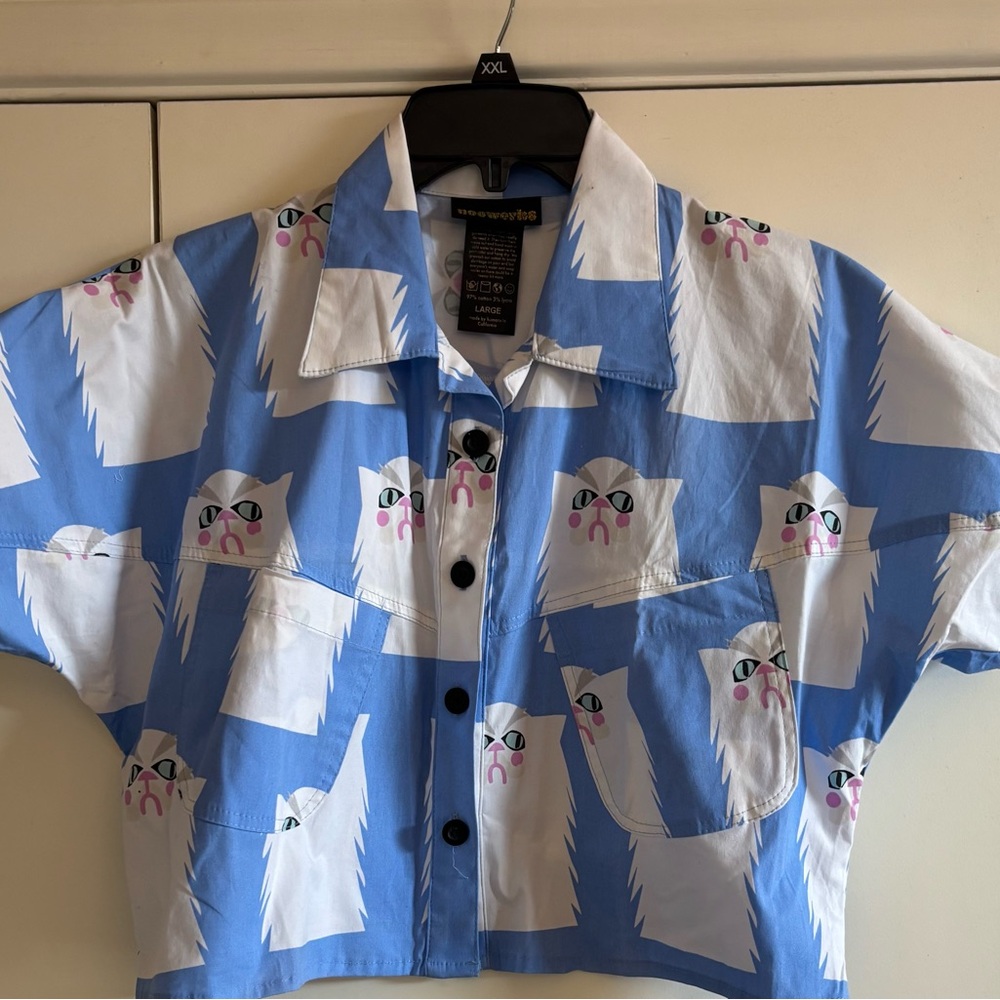 Nooworks Grumpy Cat Western Cropped Button Down